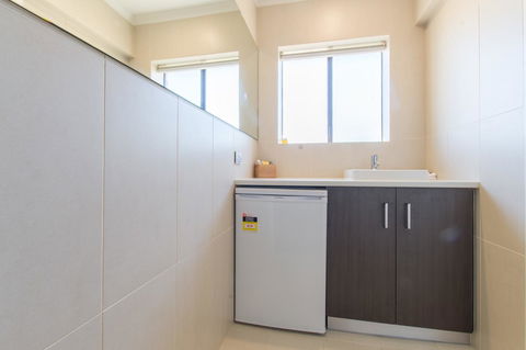 Mick O\'Sheas - Accommodation Yamba 27