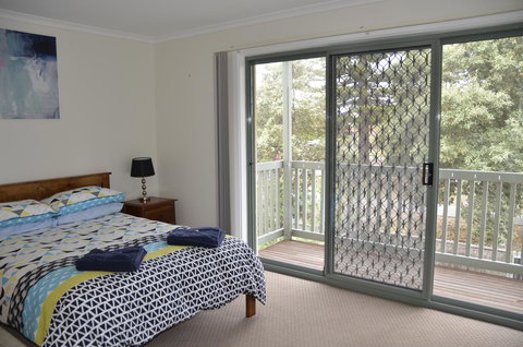 Townhouse On The Marina - Accommodation Yamba 15