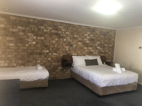 Clare Central - Accommodation Yamba 3