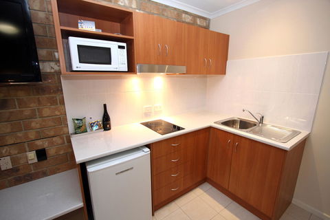 Clare Central - Accommodation Yamba 36