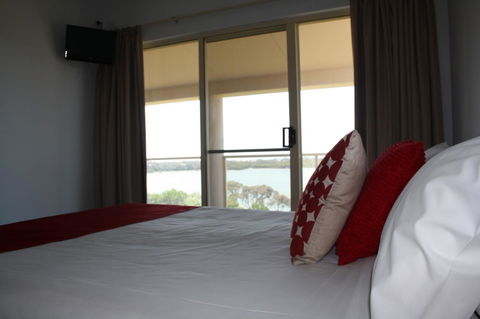 Lakeview Motel And Apartments - Accommodation Yamba 4