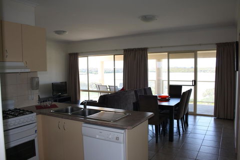 Lakeview Motel And Apartments - Accommodation Yamba 5