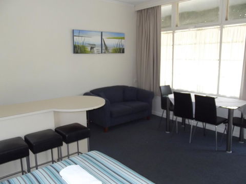 Guichen Bay Motel - Accommodation Yamba 8