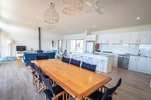 Middle River Beach House, Western House - Accommodation Yamba 7