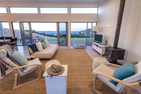 Middle River Beach House, Western House - Accommodation Yamba 5