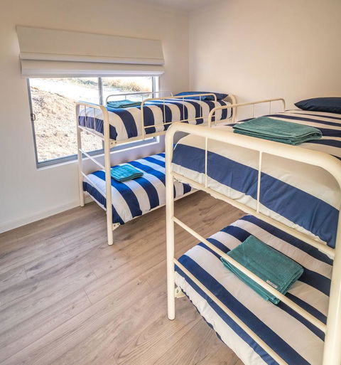 Middle River Beach House, Western House - Accommodation Yamba 11
