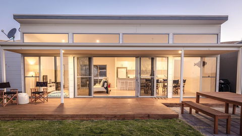 Middle River Beach House, Western House - Accommodation Yamba 15