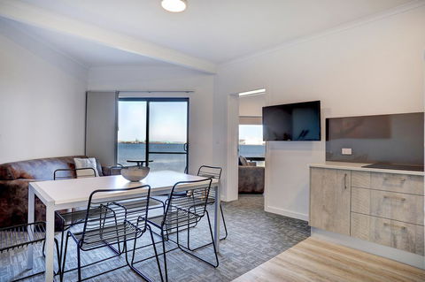 Limani Motel - Accommodation Yamba 2