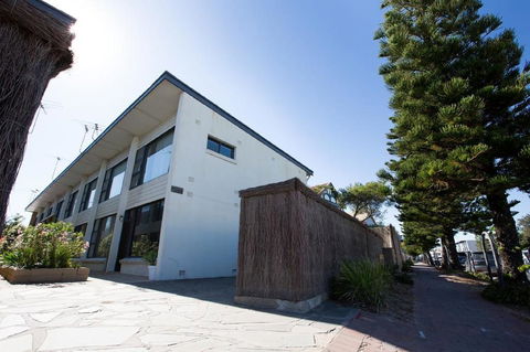 The One @ Henley Beach - Accommodation Yamba 8
