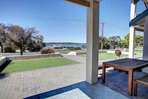 Bay Bliss - Accommodation Yamba 1