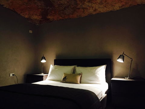The Lookout Cave Underground Motel - Accommodation Yamba 40