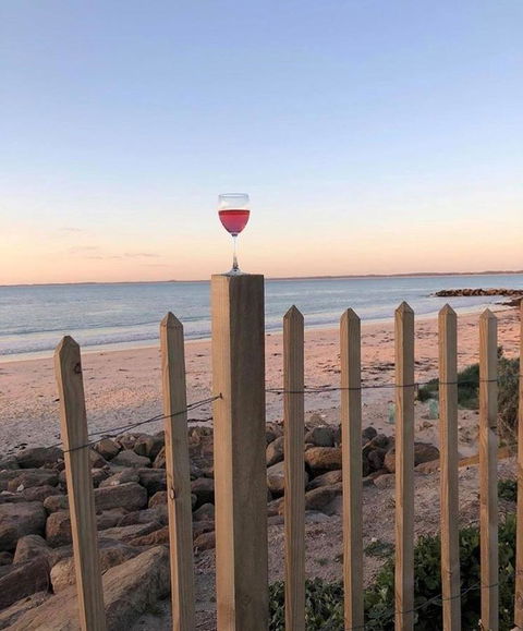Caledonian Inn - Accommodation Yamba 3