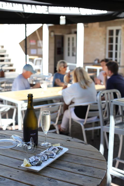 Caledonian Inn - Accommodation Yamba 16