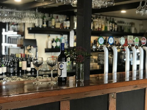 Caledonian Inn - Accommodation Yamba 2