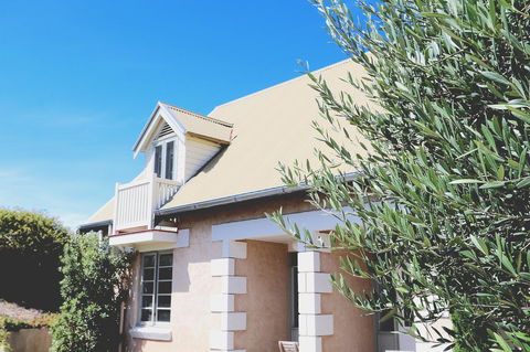 Caledonian Inn - Accommodation Yamba 13