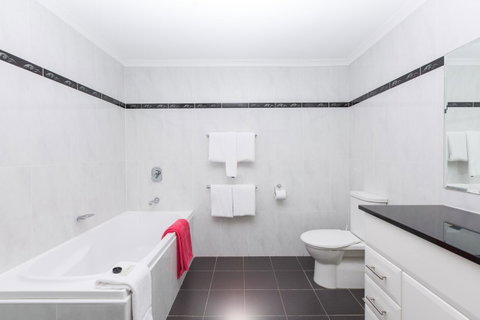 Ramada Resort By Wyndham Shoal Bay - Accommodation Yamba 33