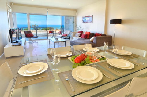 Adelaide Luxury Beach House - Accommodation Yamba 5