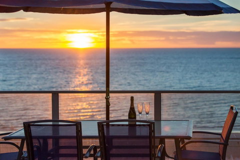 Adelaide Luxury Beach House - Accommodation Yamba 7