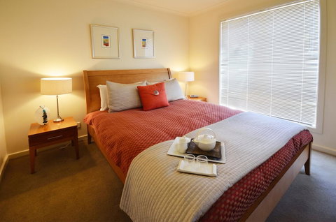 Adelaide Luxury Beach House - Accommodation Yamba 34