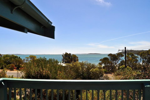 Dolphinview - Accommodation Yamba 16