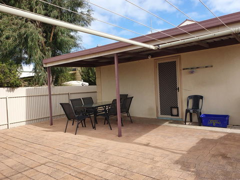 Super Central Location - Accommodation Yamba 12