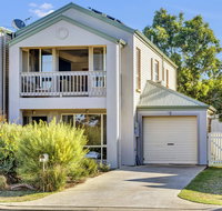The Lighthouse - Accommodation Yamba