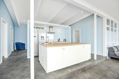 Salomon Sea Haus - Sellicks Beach - C21 SouthCoast Holidays - Accommodation Yamba 2