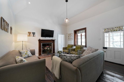 Jacobs Estate Cottage - Accommodation Yamba 4