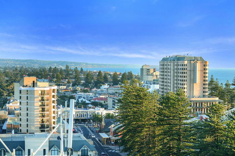 Glenelg Skyline Penthouse - Accommodation Yamba 38