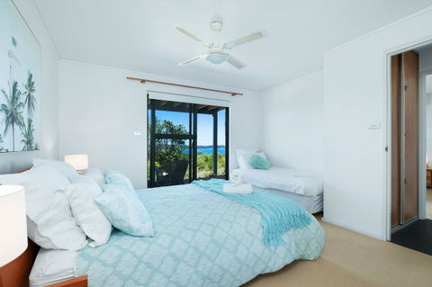 One Mile Retreat - Accommodation Yamba 7