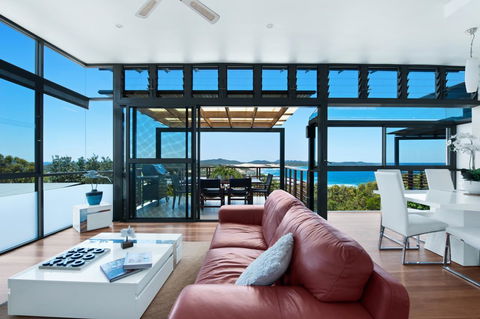 One Mile Retreat - Accommodation Yamba 0