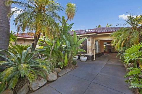 The Palms - Accommodation Yamba 7