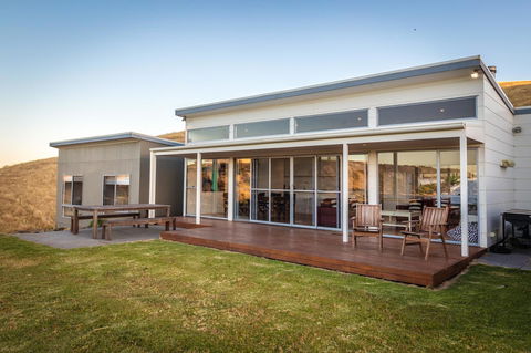 Middle River Beach House - East & West House - Accommodation Yamba 22