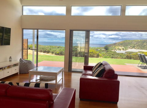 Middle River Beach House - East & West House - Accommodation Yamba 20