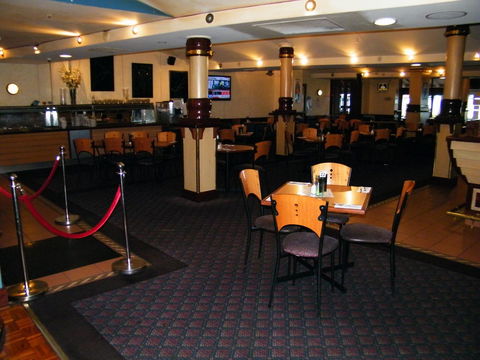 Grand Tasman Hotel - Accommodation Yamba 2