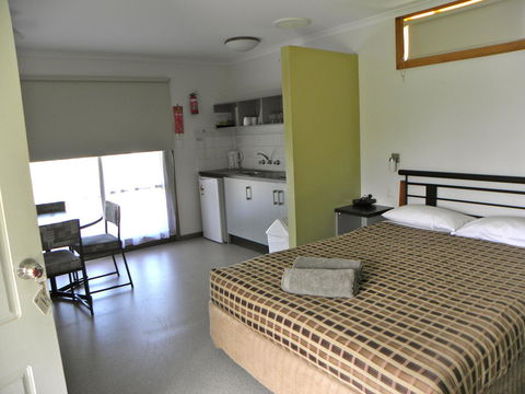 Lakeside Tourist Park - Accommodation Yamba 9