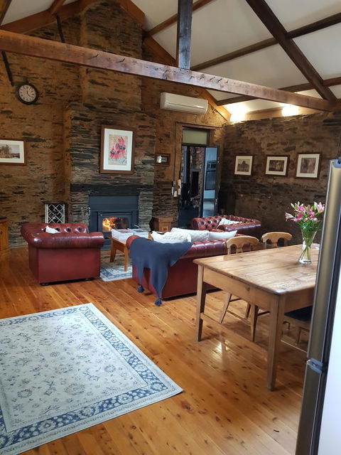 William Hunt's Retreat - Cypress Studio - Accommodation Yamba 9