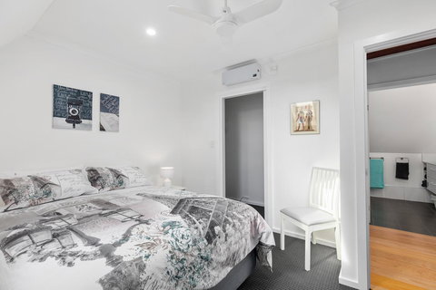 Cloisters Of Kalangadoo - Accommodation Yamba 13