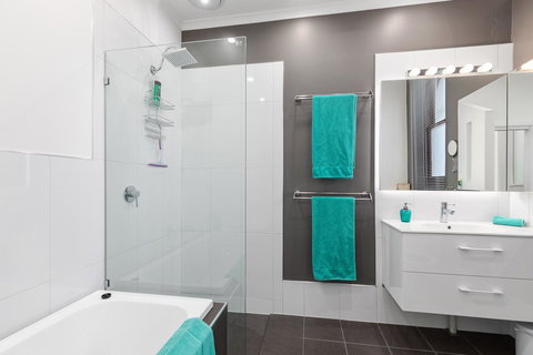 Cloisters Of Kalangadoo - Accommodation Yamba 10