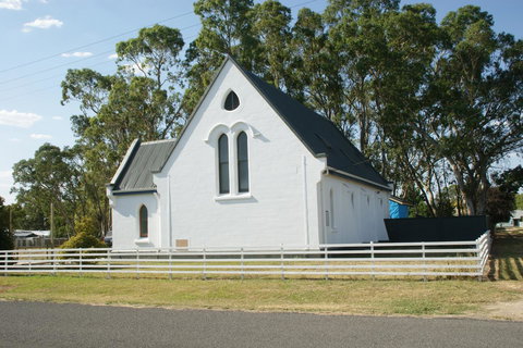 Cloisters Of Kalangadoo - Accommodation Yamba 7