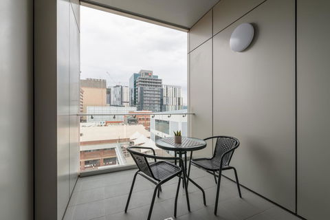 Ther-Rich 2Brm CBD Apartment - Accommodation Yamba 24