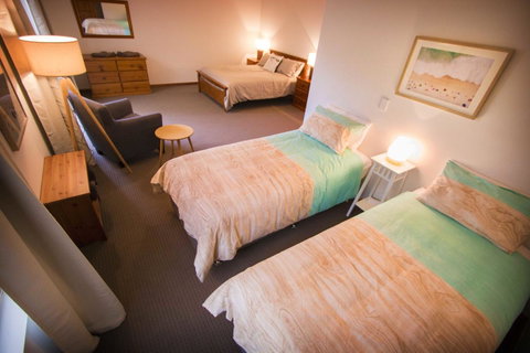 Limestone Ridge - Accommodation Yamba 8