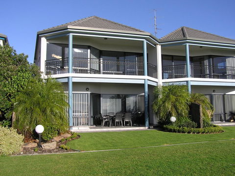 Mariners Cay Apartment - Accommodation Yamba 3