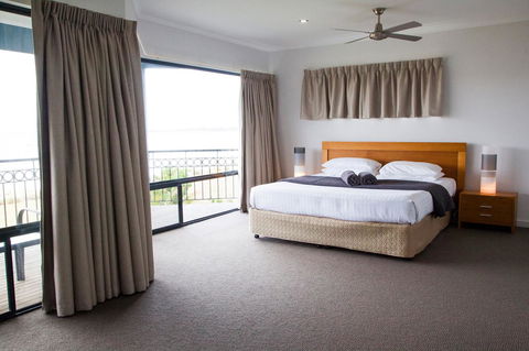 Mariners Cay Apartment - Accommodation Yamba 15