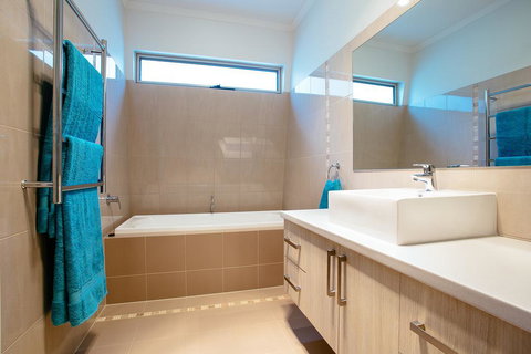 Seasalt - Accommodation Yamba 12