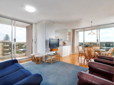 Ebbtide 25 - Accommodation Yamba 2