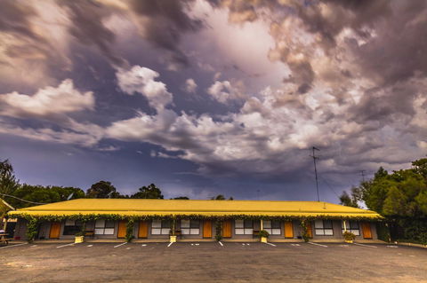 Country Roads Motor Inn Naracoorte - Accommodation Yamba 40