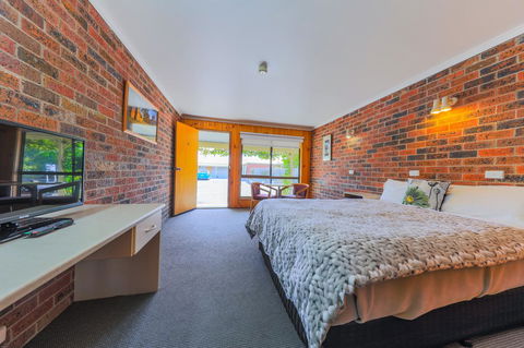 Country Roads Motor Inn Naracoorte - Accommodation Yamba 4