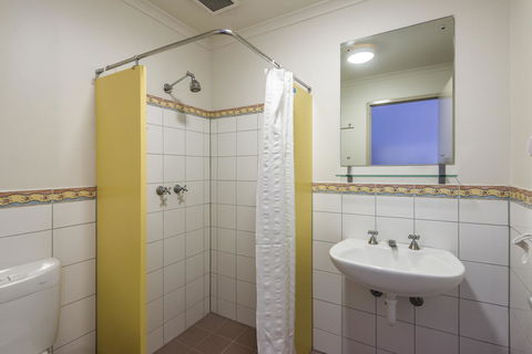 YHA Adelaide Central - Accommodation Yamba 40