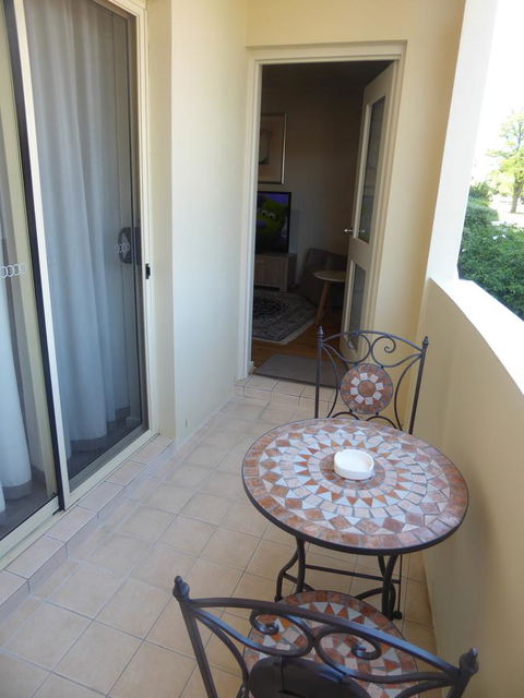 ADELAIDE CENTRAL APARTMENT - 3BR, 2BATH & CARPARK - Accommodation Yamba 20